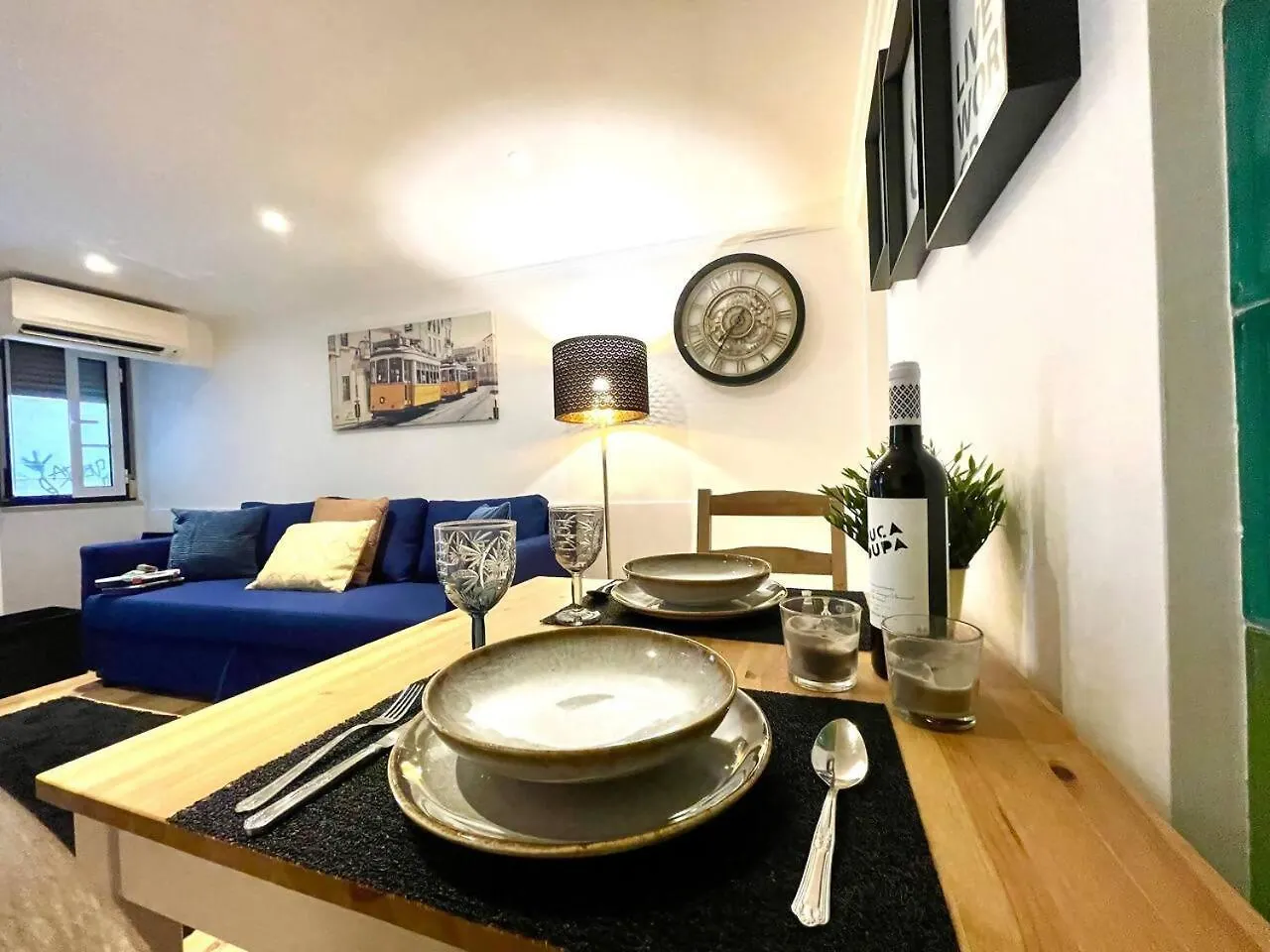 Oleiro Cozy Apartments kontakt